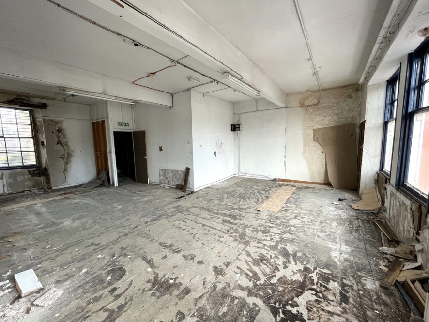 Property for Auction in Scotland - 116 - 122 High Street, Ayr, South Ayrshire KA7 1PQ