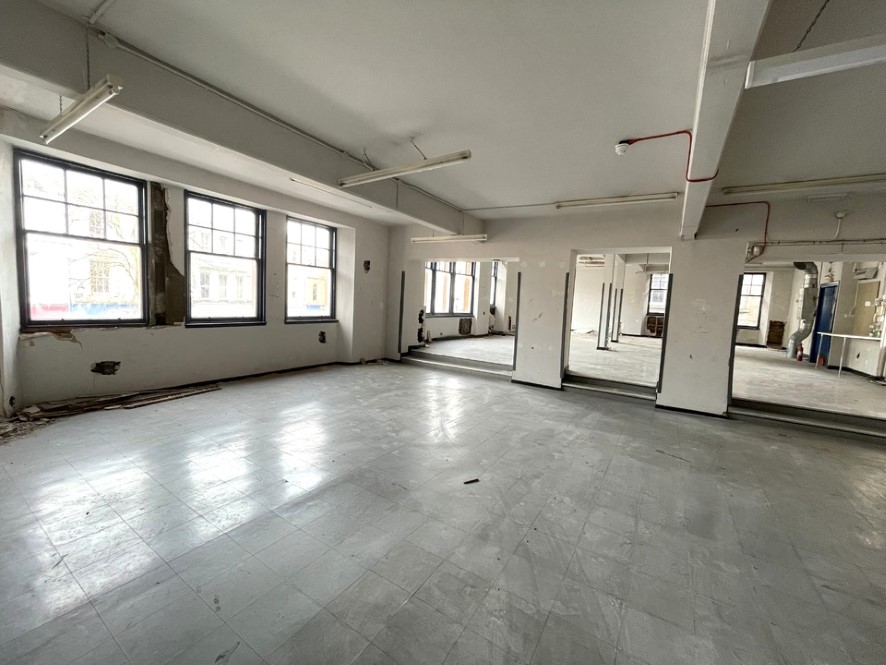 Property for Auction in Scotland - 116 - 122 High Street, Ayr, South Ayrshire KA7 1PQ
