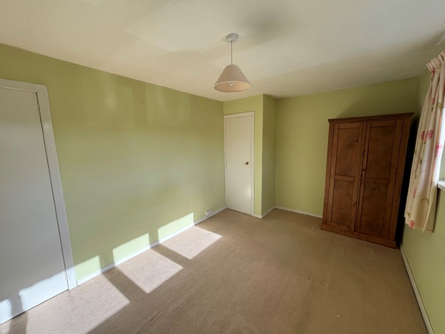 Property for Auction in Scotland - 4 Glenwood Cottages, Midmar, Inverurie, Aberdeenshire AB51 7PQ