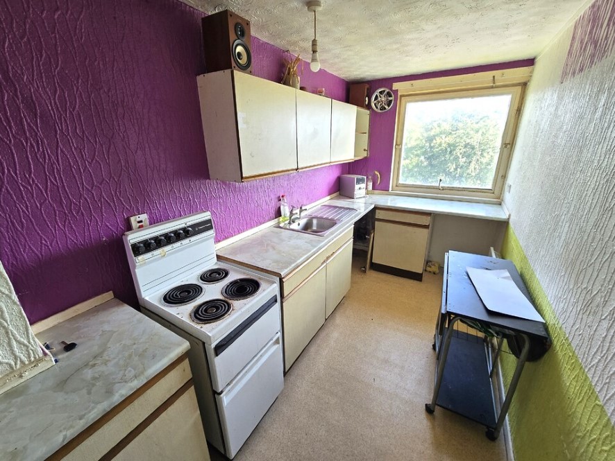 Property for Auction in Scotland - 217 Greenrigg Road, Cumbernauld, Glasgow G67 2QD