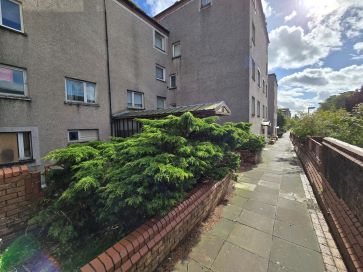 Property for Auction in Scotland - 217 Greenrigg Road, Cumbernauld, Glasgow G67 2QD