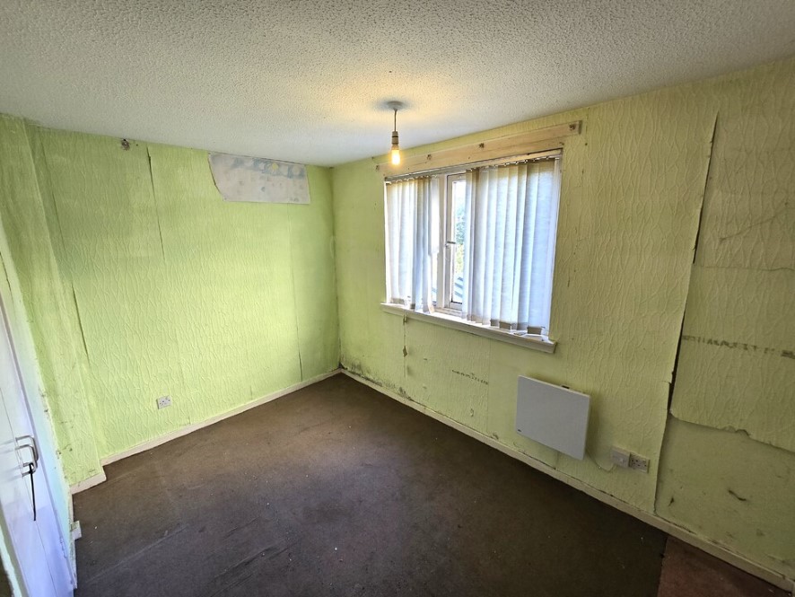 Property for Auction in Scotland - 217 Greenrigg Road, Cumbernauld, Glasgow G67 2QD