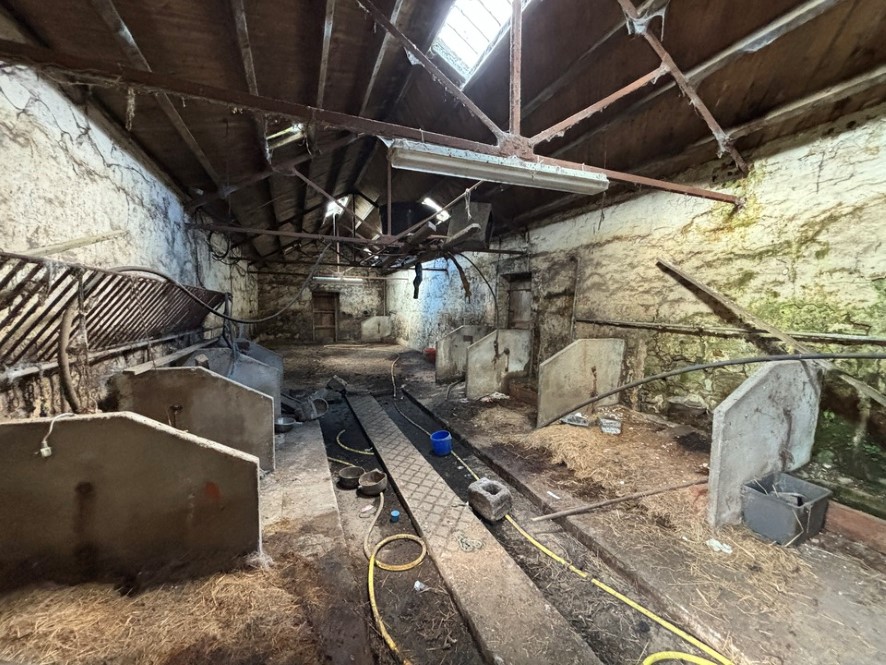 Property for Auction in Scotland - Roughside Farm, New Cumnock, Cumnock, Ayrshire KA18 4NT