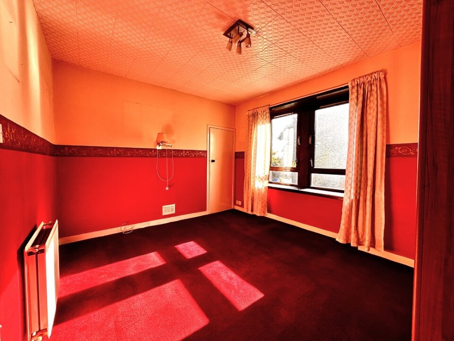 Property for Auction in Scotland - Flat E, 21 Park Road, Aberdeen, Aberdeenshire AB24 5NY