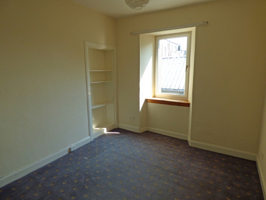 Property for Auction in Scotland - Pips Coffee House, 21-23 Ancaster Square, Callander, Perthshire FK17 8BL