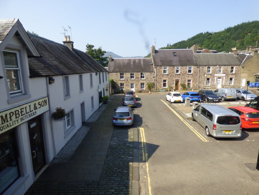 Property for Auction in Scotland - Pips Coffee House, 21-23 Ancaster Square, Callander, Perthshire FK17 8BL