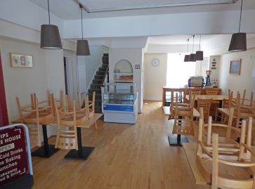 Property for Auction in Scotland - Pips Coffee House, 21-23 Ancaster Square, Callander, Perthshire FK17 8BL