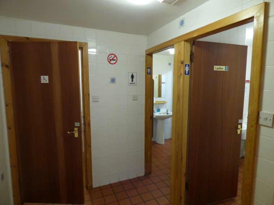 Property for Auction in Scotland - Pips Coffee House, 21-23 Ancaster Square, Callander, Perthshire FK17 8BL