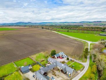 Property for Auction in Scotland - 2 Bents Steading, Alford, Aberdeenshire AB33 8EY