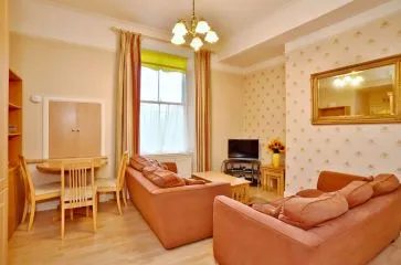 Property for Auction in Scotland - Flat 1, 48 Skene Terrace, Aberdeen, Aberdeenshire AB10 1RP