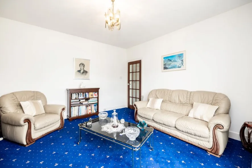 Property for Auction in Scotland - 35 Great Southern Road, Aberdeen, Aberdeenshire AB11 7XY