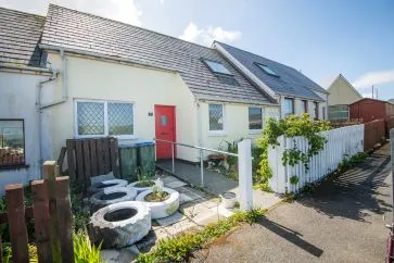 Property for Auction in Scotland - 2 Burraness, Mossbank, Shetland, Shetland Islands ZE2 9TG