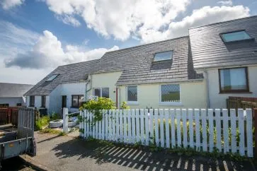 Property for Auction in Scotland - 2 Burraness, Mossbank, Shetland, Shetland Islands ZE2 9TG