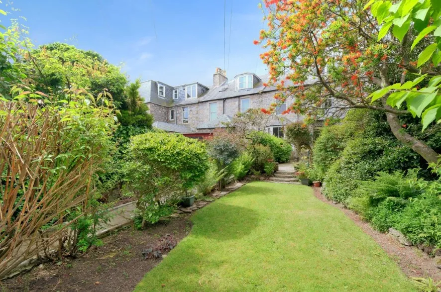 Property for Auction in Scotland - 58 St. Swithin Street, Aberdeen, Aberdeenshire AB10 6XJ