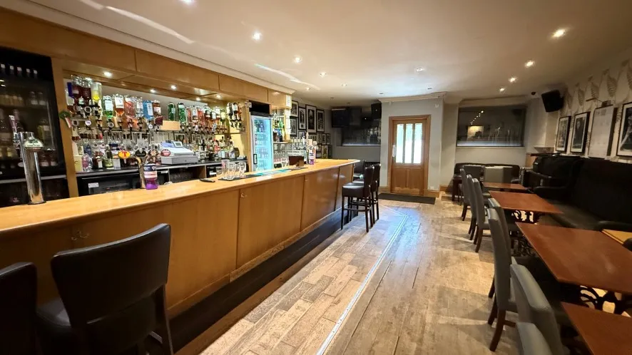 Property for Auction in Scotland - 2010 Bar, 80 High Street, Johnstone, Renfrewshire PA5 8SP