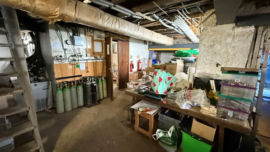 Property for Auction in Scotland - 2010 Bar, 80 High Street, Johnstone, Renfrewshire PA5 8SP