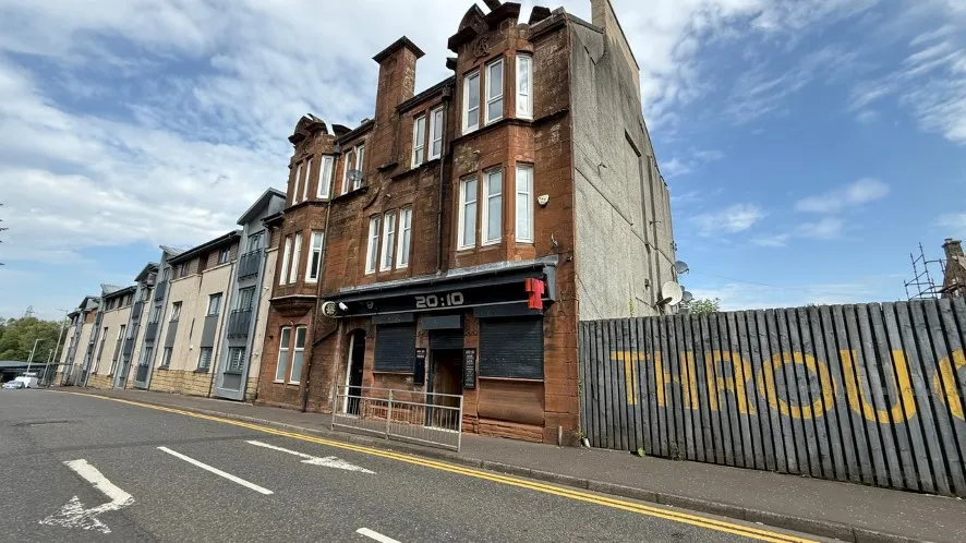 Property for Auction in Scotland - 2010 Bar, 80 High Street, Johnstone, Renfrewshire PA5 8SP