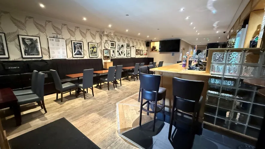 Property for Auction in Scotland - 2010 Bar, 80 High Street, Johnstone, Renfrewshire PA5 8SP