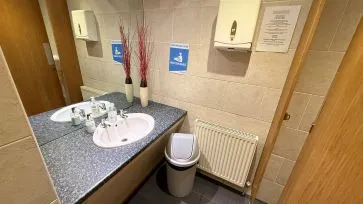 Property for Auction in Scotland - 2010 Bar, 80 High Street, Johnstone, Renfrewshire PA5 8SP