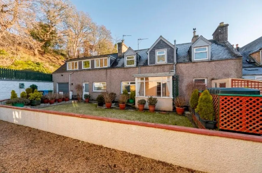 Property for Auction in Scotland - 3 Castle Street, Dornoch, Sutherland IV25 3SR