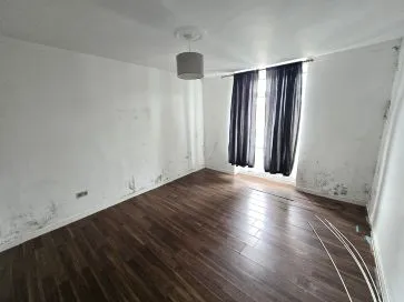 Property for Auction in Scotland - 53B Denbrae Street, Glasgow G32 7DB
