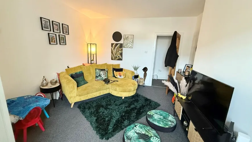 Property for Auction in Scotland - 80 Dundee Loan, Forfar, Angus DD8 1EB
