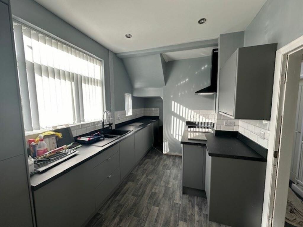 North Avenue, South Elmsall, Pontefract, West Yorkshire, WF9 2HD - Online Auctions
