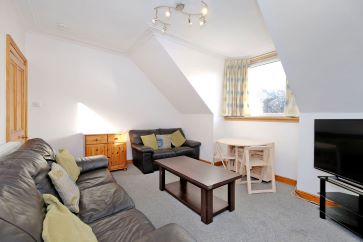 Property for Auction in Scotland - Attic Floor Right, 646 Holburn Street, Aberdeen, Aberdeenshire AB10 7JQ