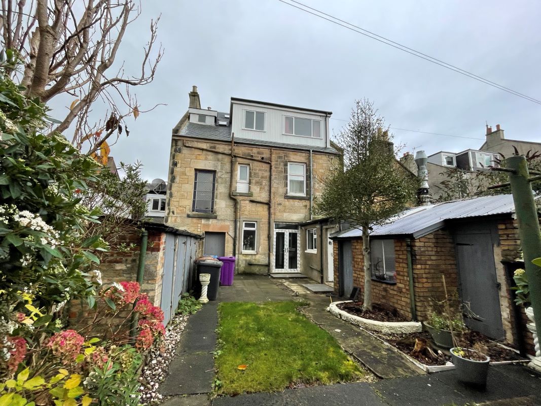 Attic Flat, Nelson Street, Largs, KA30 8LN - Online Auctions