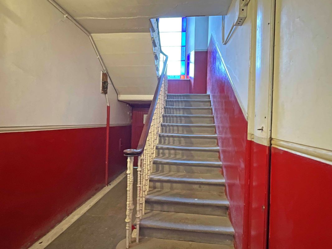 Attic Flat, Nelson Street, Largs, KA30 8LN - Online Auctions