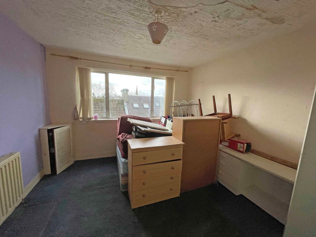 Attic Flat, Nelson Street, Largs, KA30 8LN - Online Auctions