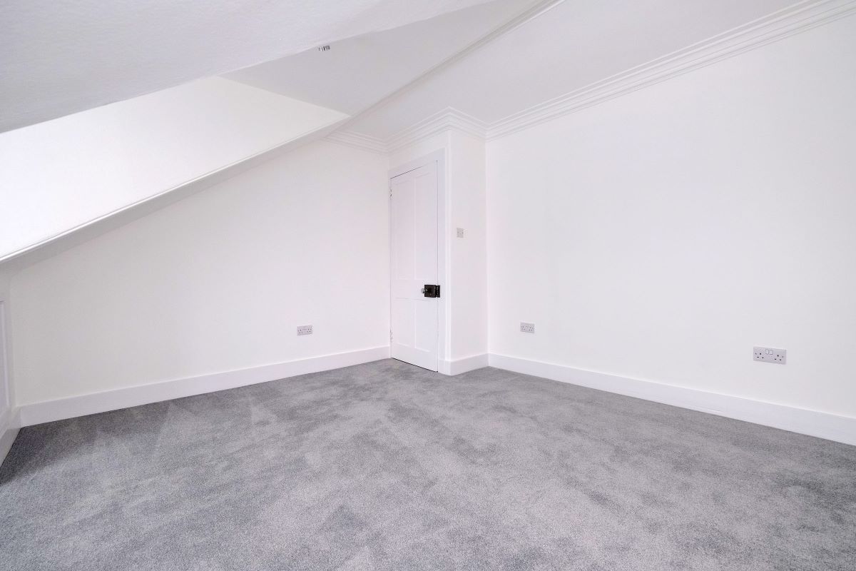 Beaconsfield Place, Aberdeen, Aberdeenshire, AB15 4AB - Online Auctions