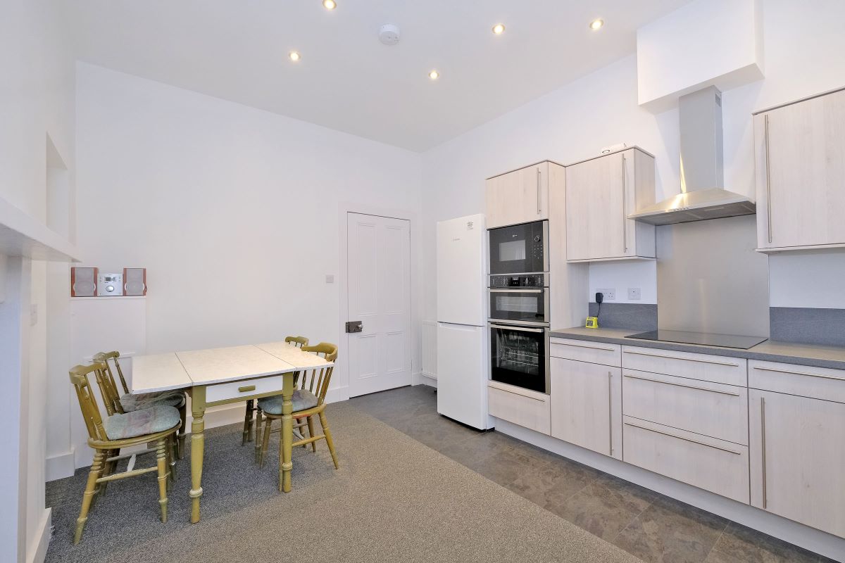 Beaconsfield Place, Aberdeen, Aberdeenshire, AB15 4AB - Online Auctions