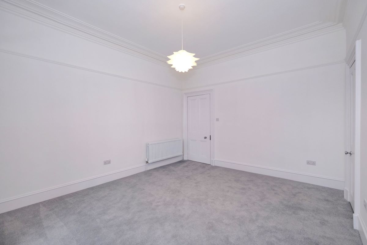 Beaconsfield Place, Aberdeen, Aberdeenshire, AB15 4AB - Online Auctions