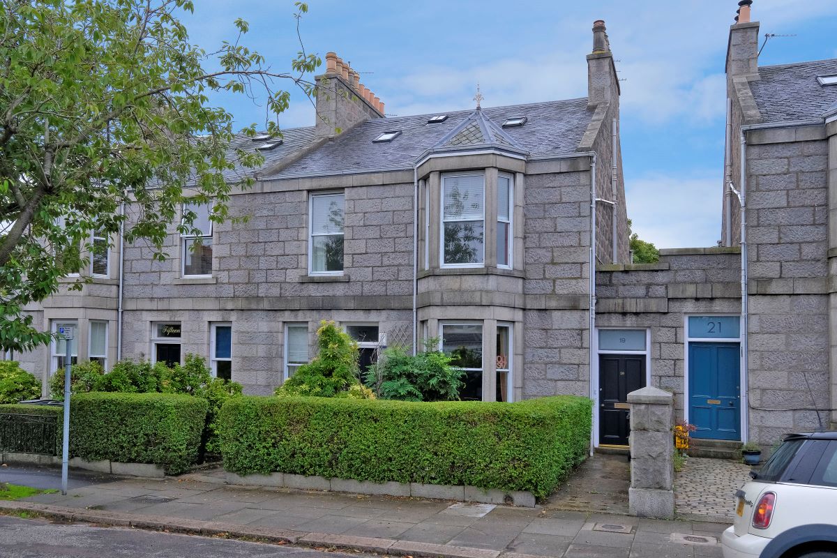 Beaconsfield Place, Aberdeen, Aberdeenshire, AB15 4AB - Online Auctions