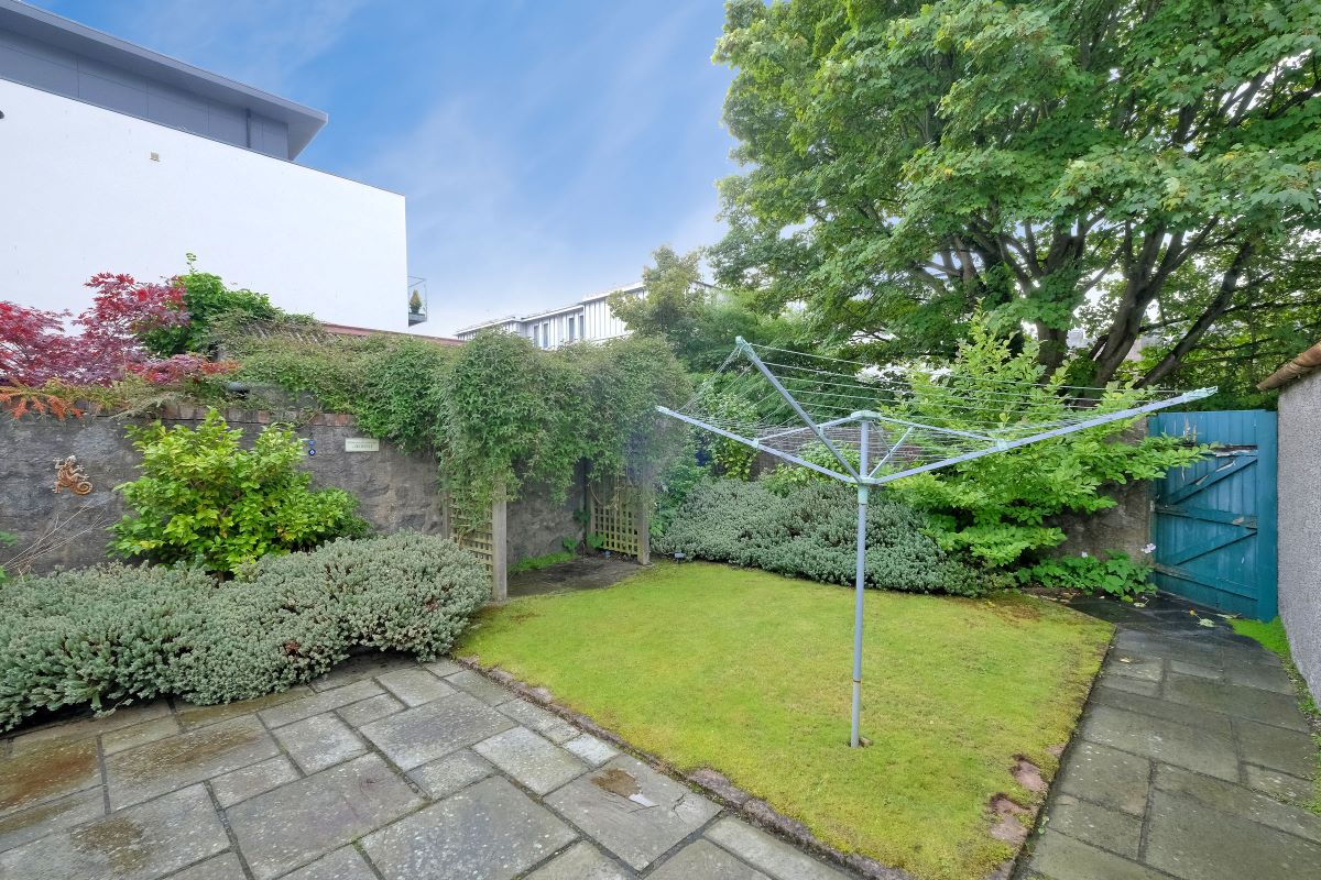 Beaconsfield Place, Aberdeen, Aberdeenshire, AB15 4AB - Online Auctions