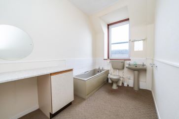 Property for Auction in Scotland - The Royal Hotel, 63 Broad Street, Fraserburgh, Aberdeenshire AB43 9AU