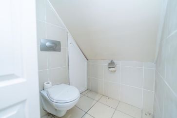 Property for Auction in Scotland - The Royal Hotel, 63 Broad Street, Fraserburgh, Aberdeenshire AB43 9AU