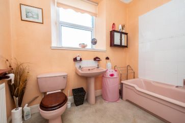 Property for Auction in Scotland - The Royal Hotel, 63 Broad Street, Fraserburgh, Aberdeenshire AB43 9AU