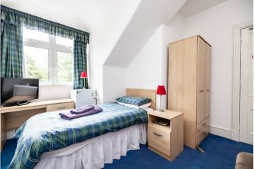 Property for Auction in Scotland - 605 Holburn Street, Aberdeen, Aberdeenshire AB10 7JN