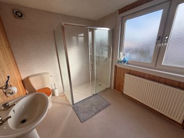 Property for Auction in Scotland - 5 Bruce Crescent, Plean, Stirling, Stirlingshire FK7 8DJ