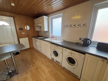 Property for Auction in Scotland - 5 Bruce Crescent, Plean, Stirling, Stirlingshire FK7 8DJ