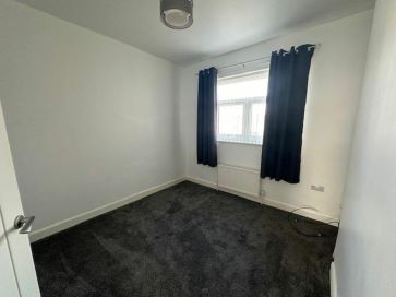 Property for Auction in Scotland - 3 North Avenue, South Elmsall, Pontefract, West Yorkshire WF9 2HD
