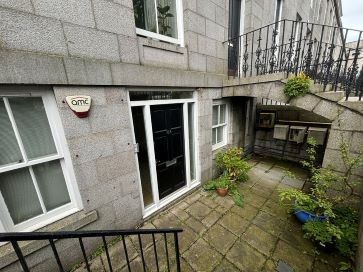 Property for Auction in Scotland - 16 Bon Accord Square, Aberdeen, Aberdeenshire AB11 6DJ