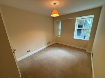 Property for Auction in Scotland - 16 Bon Accord Square, Aberdeen, Aberdeenshire AB11 6DJ