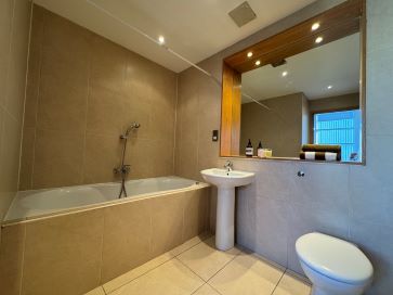 Property for Auction in Scotland - 5/2 Fleming House, 134 Renfrew Street, Glasgow G3 6ST