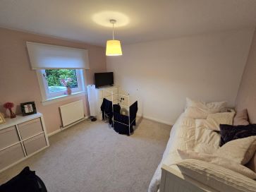 Property for Auction in Scotland - 15 Myers Court, Dunfermline, Fife KY12 0XF