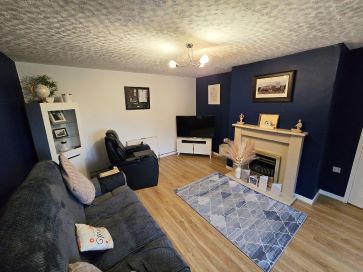 Property for Auction in Scotland - 15 Myers Court, Dunfermline, Fife KY12 0XF