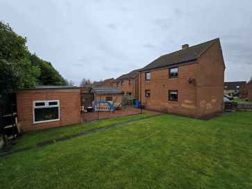 Property for Auction in Scotland - 15 Myers Court, Dunfermline, Fife KY12 0XF
