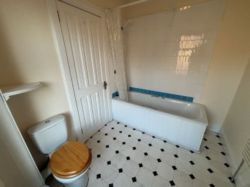 Property for Auction in Scotland - Craigdarroch House, 1 Main Street, Killin, Perthshire FK21 8UW